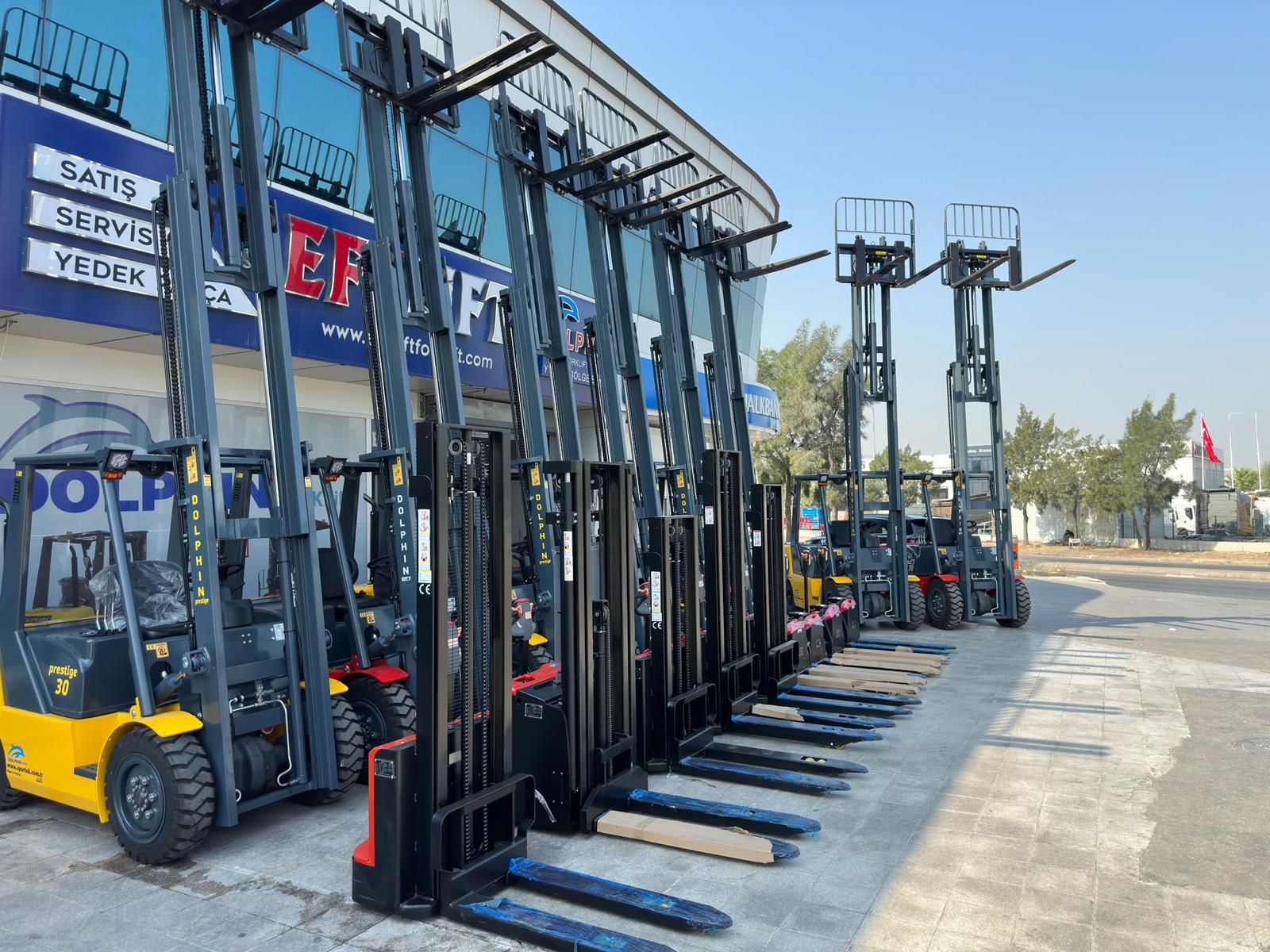 FB30 3 Ton Lityum-İyon Akülü Forklift 4